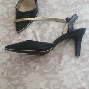 Bandolino Shoes - BANDOLINO KITTEN HEELS Bandolino Shoes - BANDOLINO KITTEN HEELS